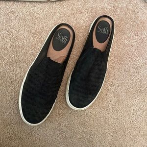 Sofft - Women’s Slip On Shoes - size 8.5